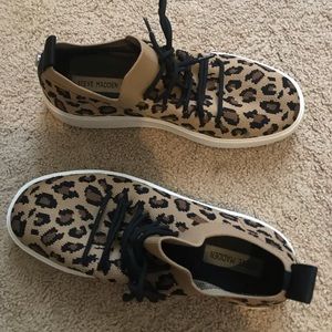 Steve Madden leopard print shoes
